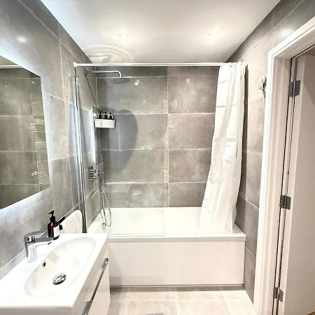 Sale Road Serviced Apartments Near Airport & Trafford Centre Wythenshawe Quarto foto