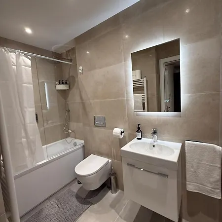Sale Road Serviced Apartments Near Airport & Trafford Centre Wythenshawe Quarto foto