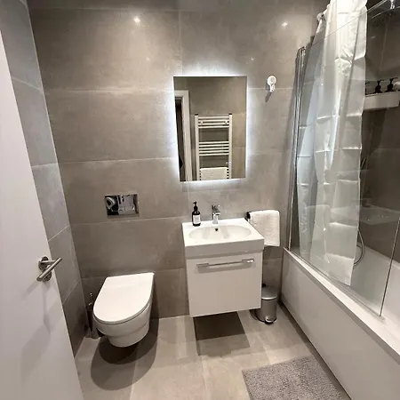 Sale Road Serviced Apartments Near Airport & Trafford Centre Wythenshawe Quarto foto