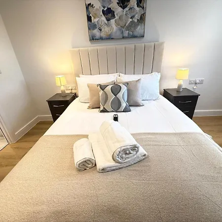 Sale Road Serviced Apartments Near Airport & Trafford Centre Wythenshawe Quarto foto