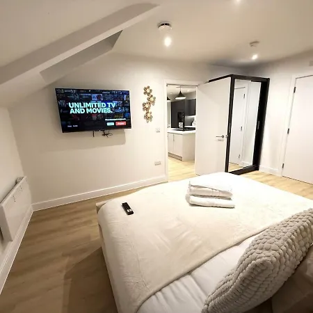 Sale Road Serviced Apartments Near Airport & Trafford Centre Wythenshawe Exterior foto
